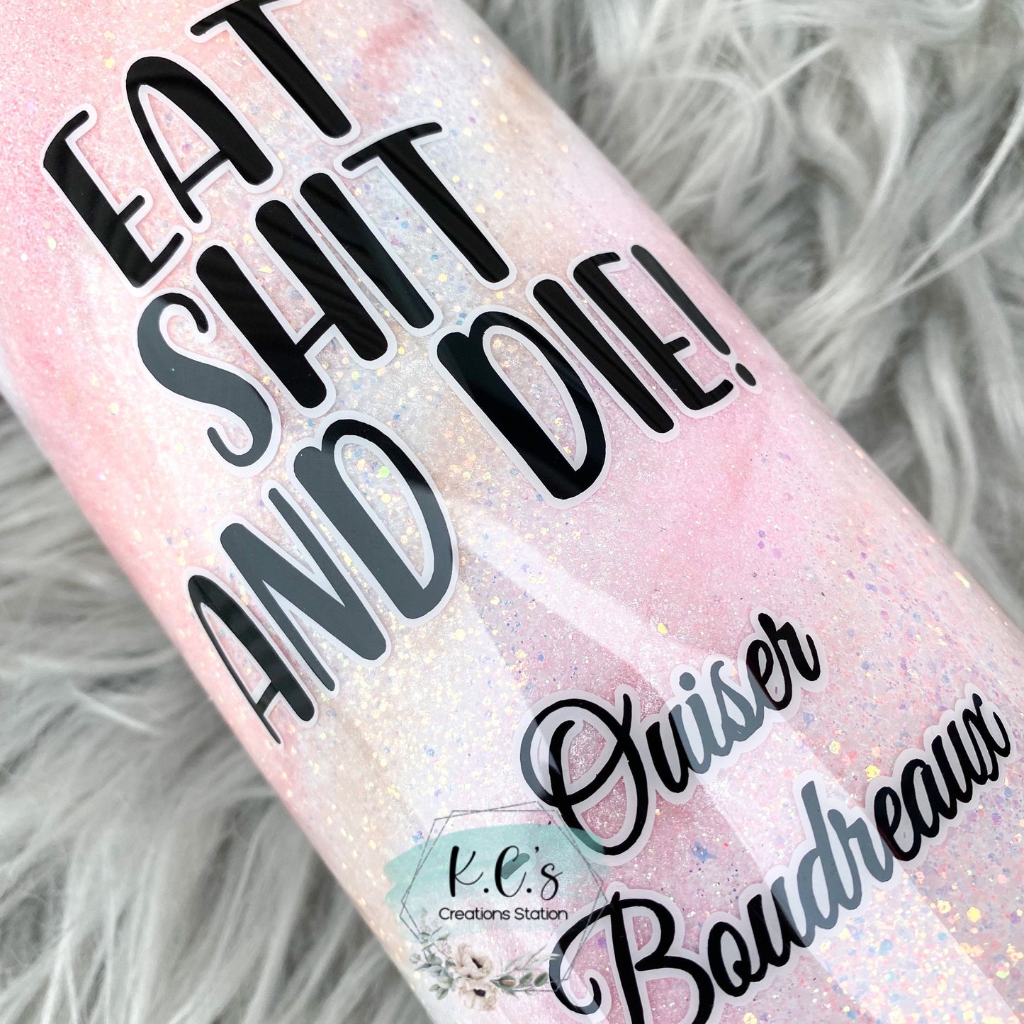 Steel Magnolias inspired glitter tumbler, steel magnolia fans tumbler, ouiser Bourdeaux lovers, sassy Southern girls, blush and bashful