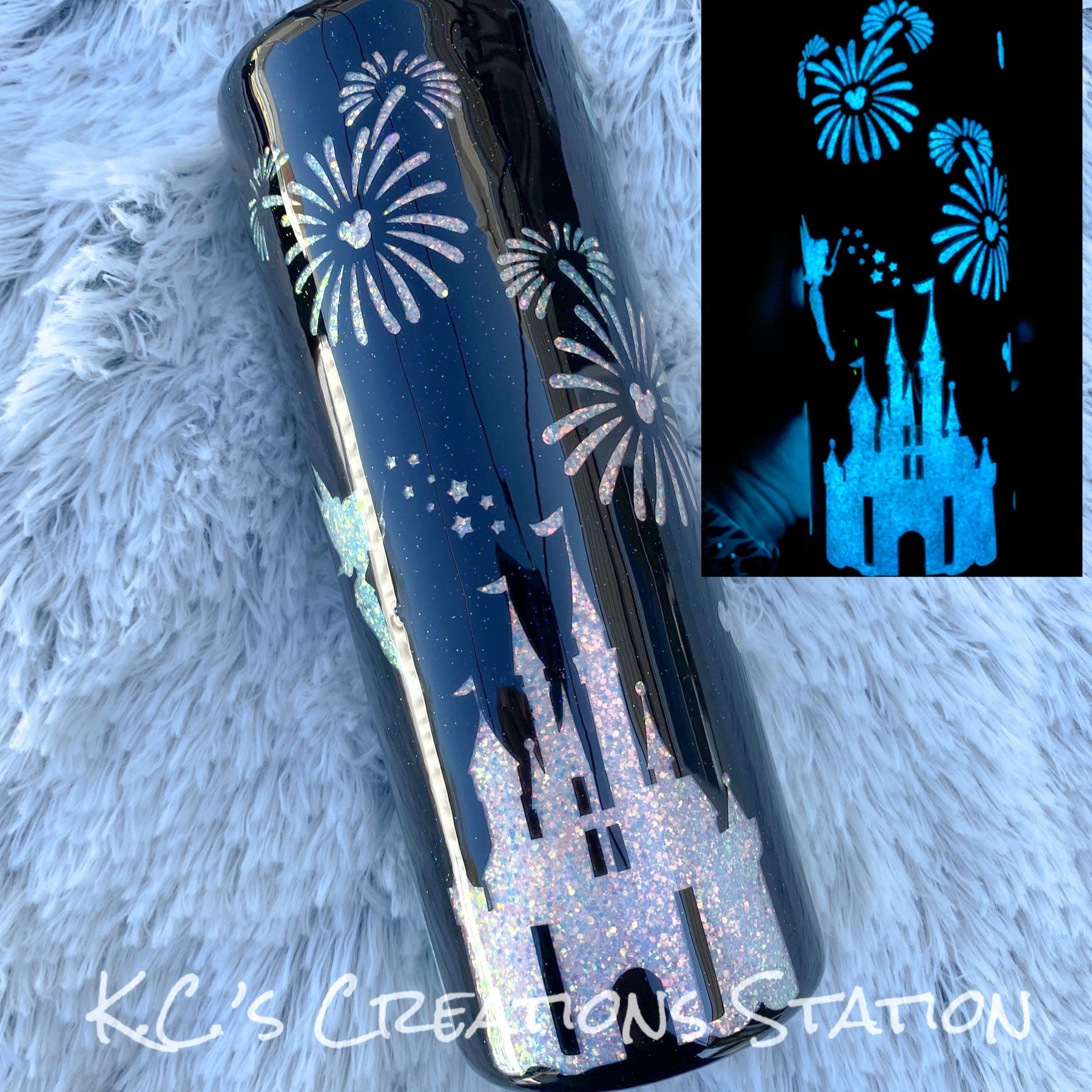 Castle inspired glitter tumbler, floating mouse head tumbler, glitter tumbler, Christmas tumbler, vacation tumbler, glitter cups, tumblers