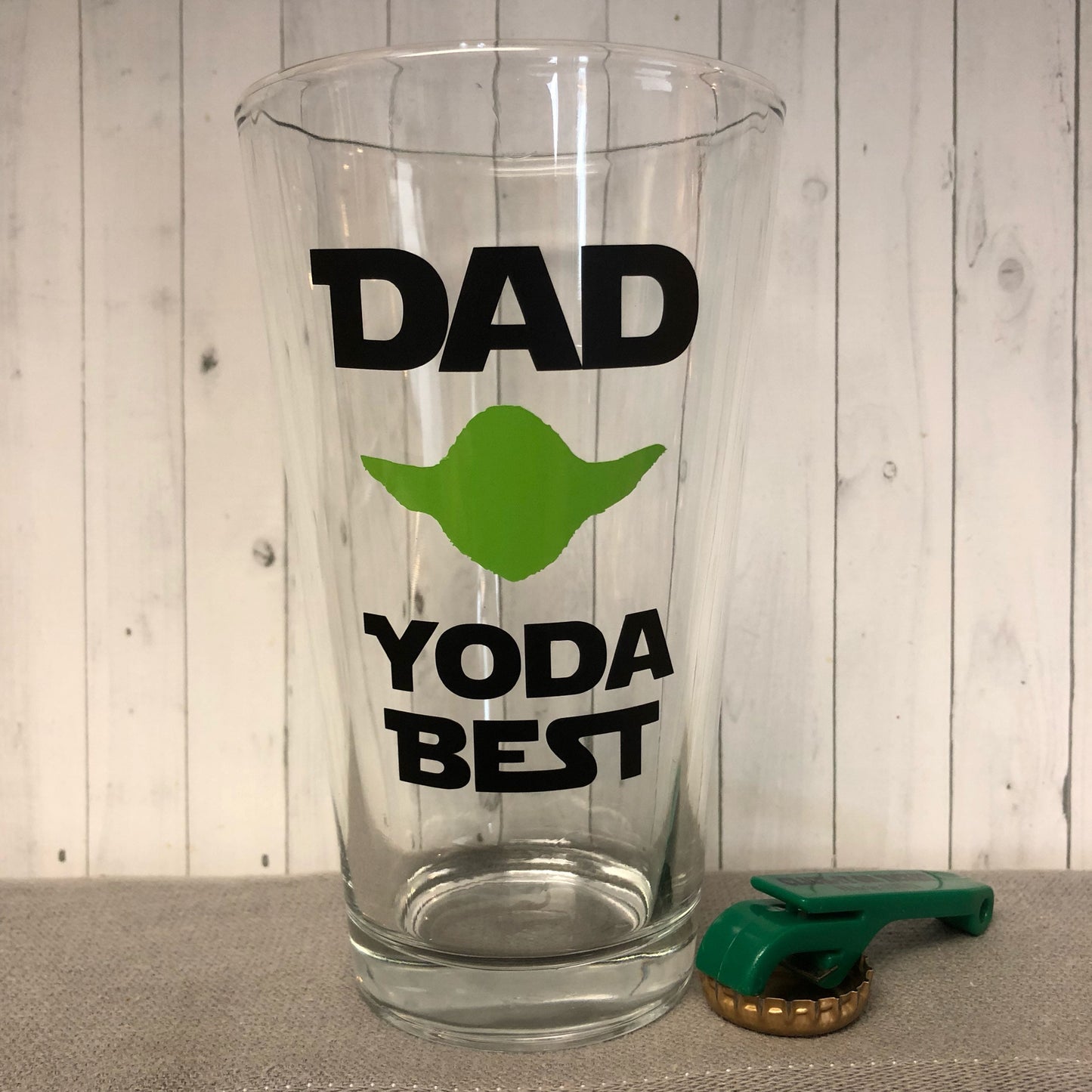 Star inspired fathers day gift, yoda best dad, christmas gift for dad, fathers day glass, yoda best dad glass, star wars holiday gift