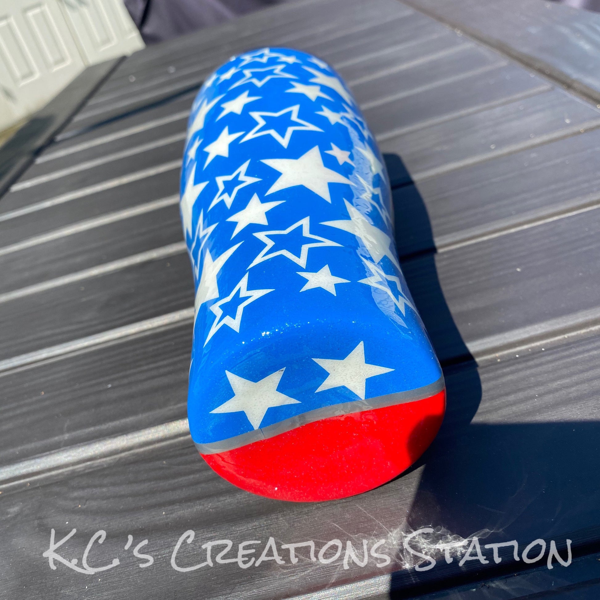 Stars and Stripes glitter tumbler, patriotic glitter tumbler, American pride timber, 4th of July tumbler, Independence Day tumbler, glitter