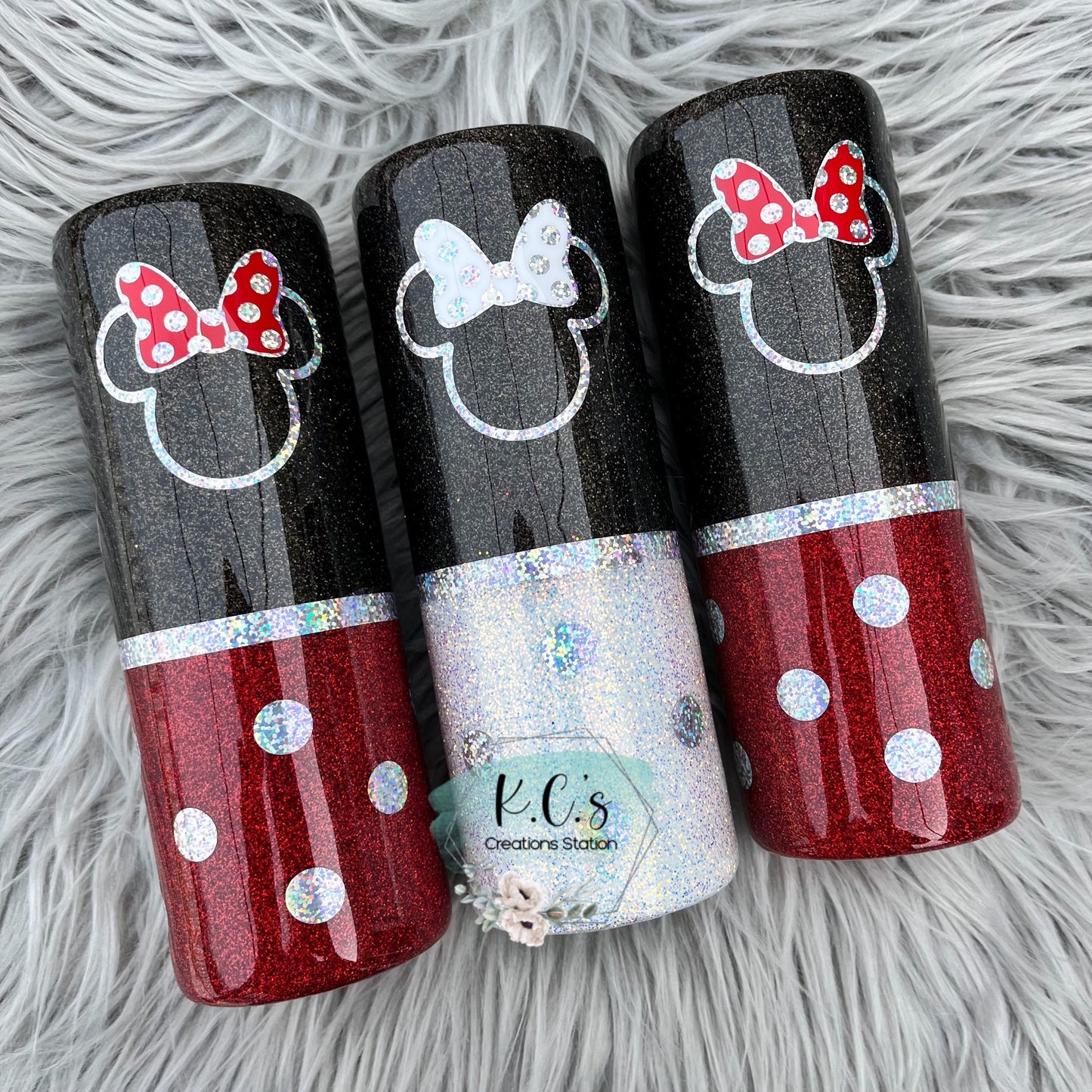 Bridal party mouse inspired glitter tumbler, mouse polka dot tumbler, Disney inspired glitter tumbler, bachelorette gift, Bridal party gift